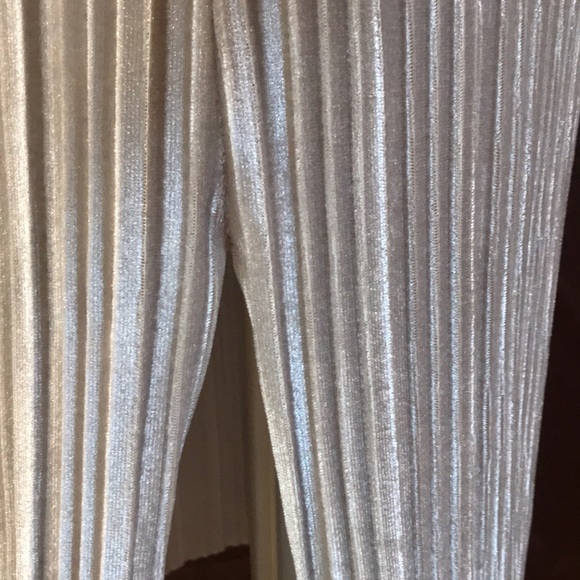 Leith champagne velvet long sleeves midi dress quiet luxury old money prom party - Picture 13 of 16